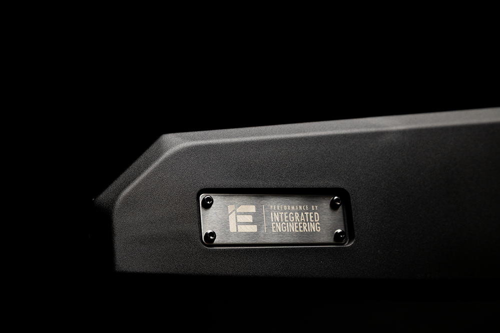OE+ Styling with a clean, matte finish